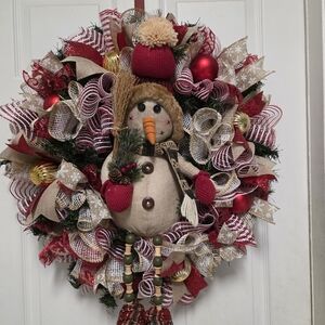 Winter Snowman Wreath with Red and Gold Details
